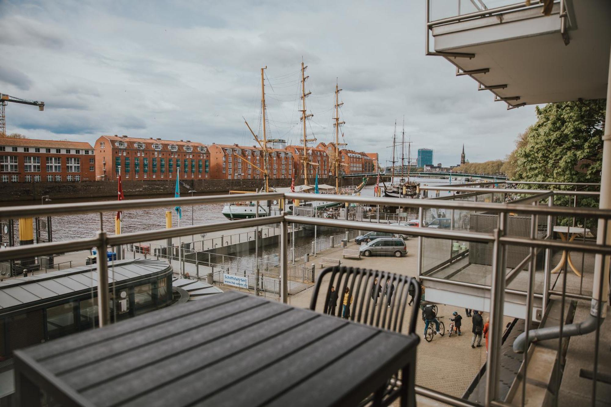 Moderne Wohnung Mit Weserblick Und Uferpromenade Бремен Екстер'єр фото